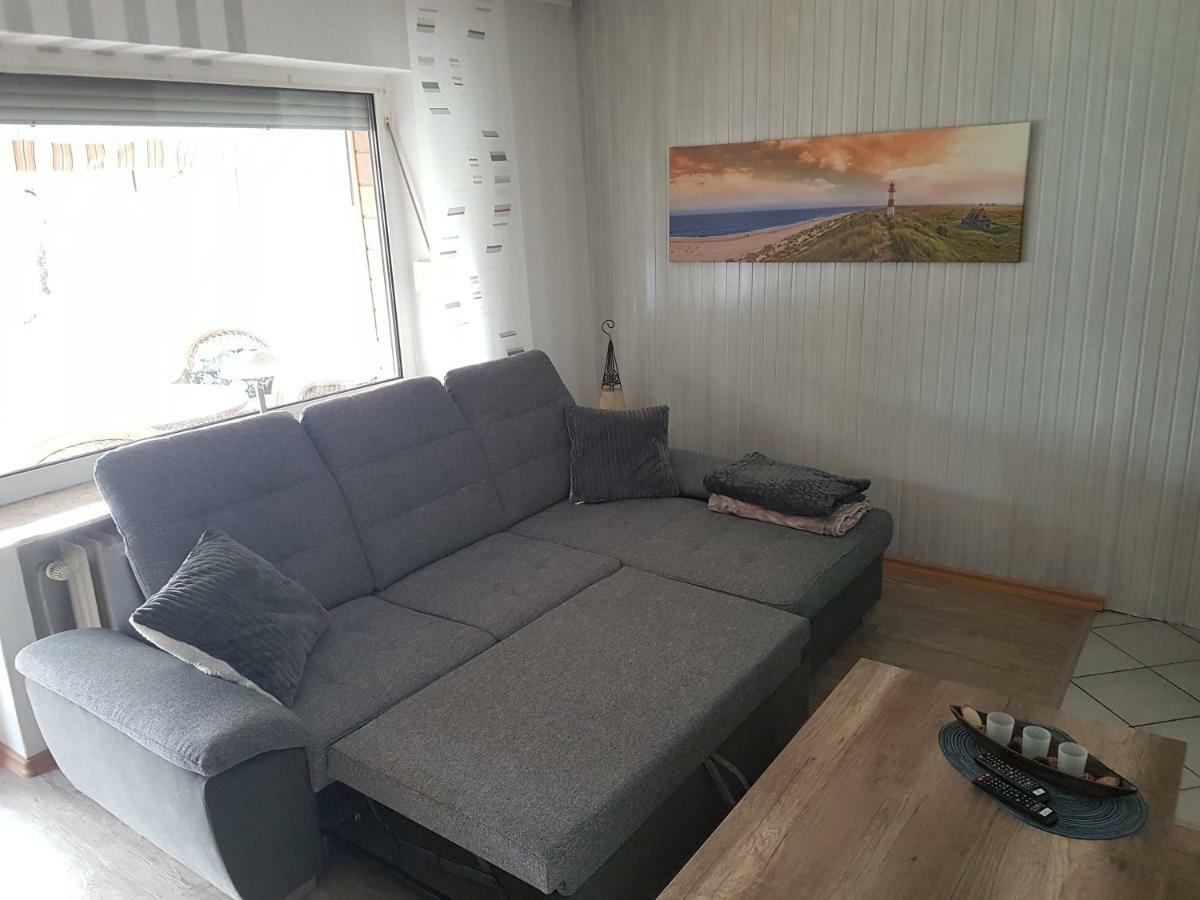 Ferienwohnung FeWo zwischen den Deichen Emden Exterior foto