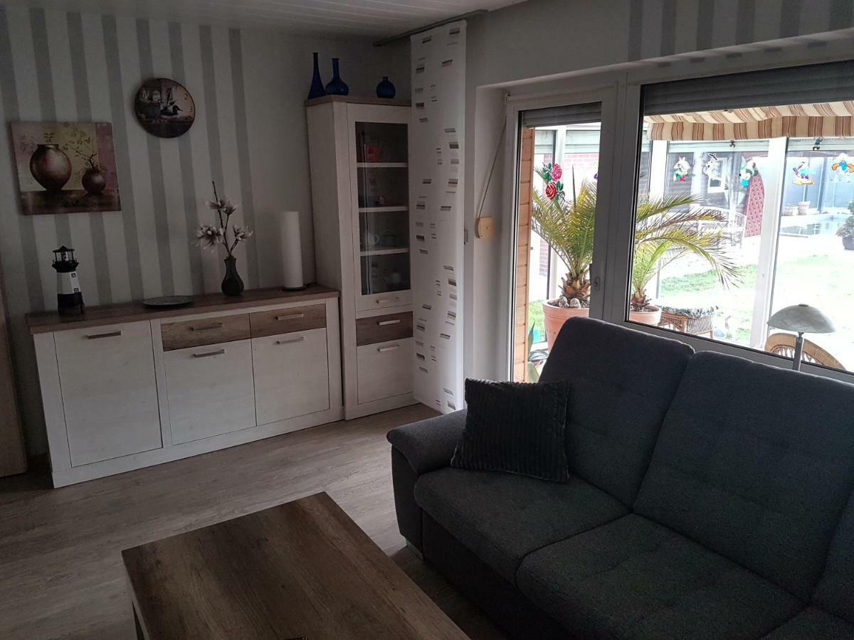 Ferienwohnung FeWo zwischen den Deichen Emden Exterior foto